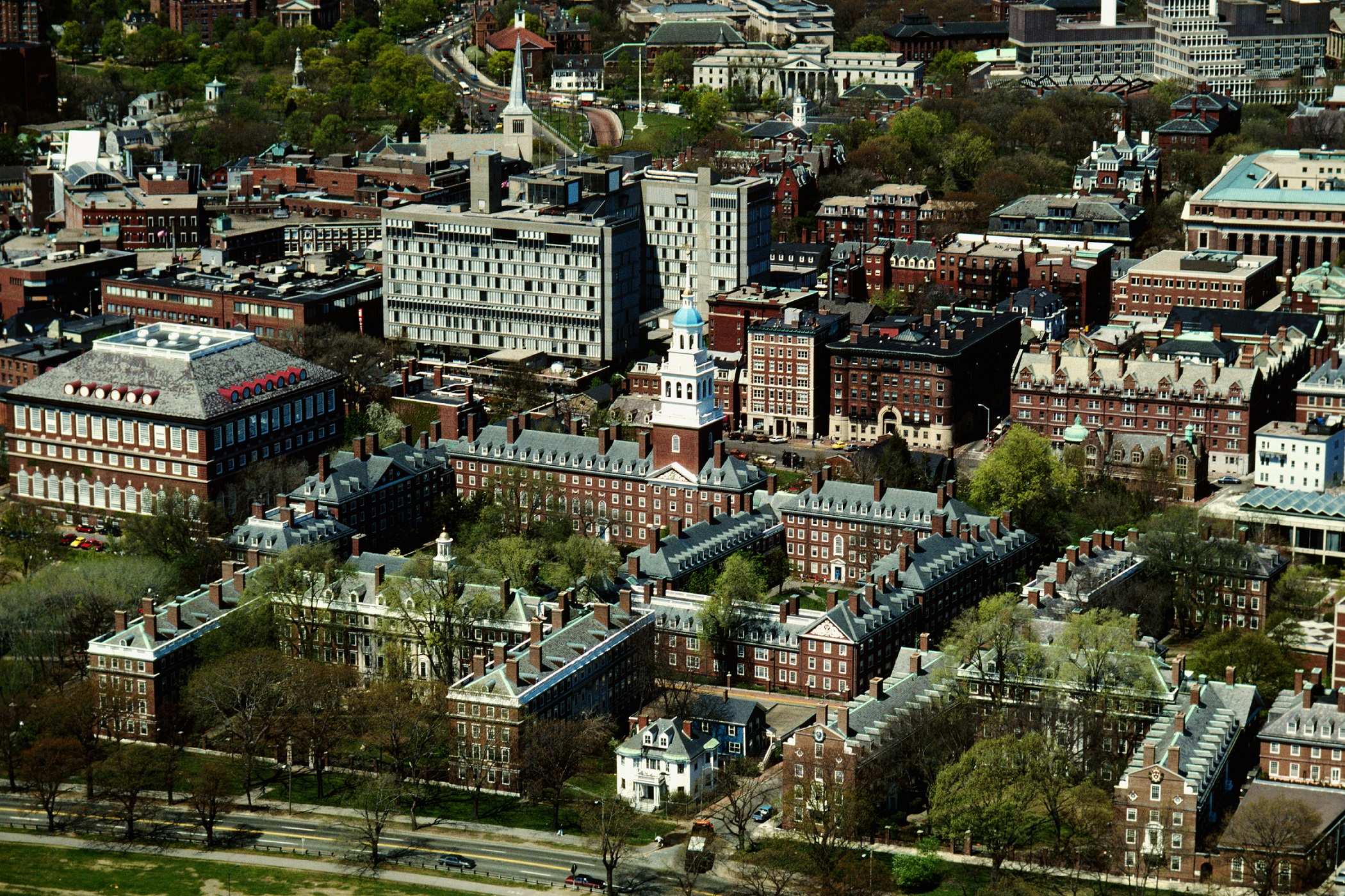 A Harvard épületeinek egy része a magasból