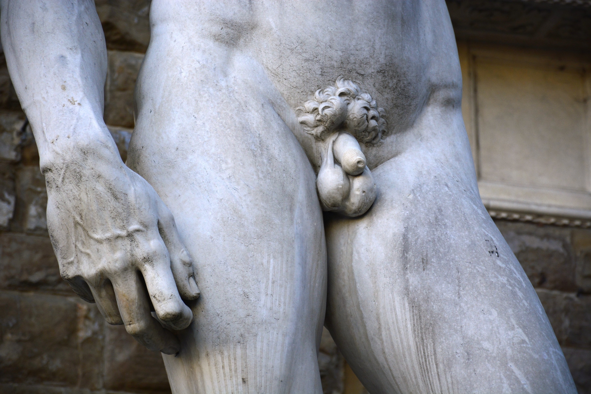 Az, hogy kicsi, nem feltétlenül jelenti azt, hogy baj van. (Illusztráció: Robert Alexander/Getty Images – a képen a Michelangelo-féle Dávid-szobor életnagyságú másolata látható, amit a firenzei Palazzo Vecchio mellett állítottak ki 2015-ben.)