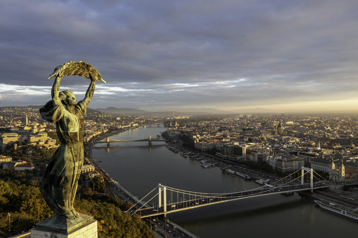 A világ nagyvárosai között Budapest még mindig olcsó helynek számít (fotó: Rick Neves/getty images)