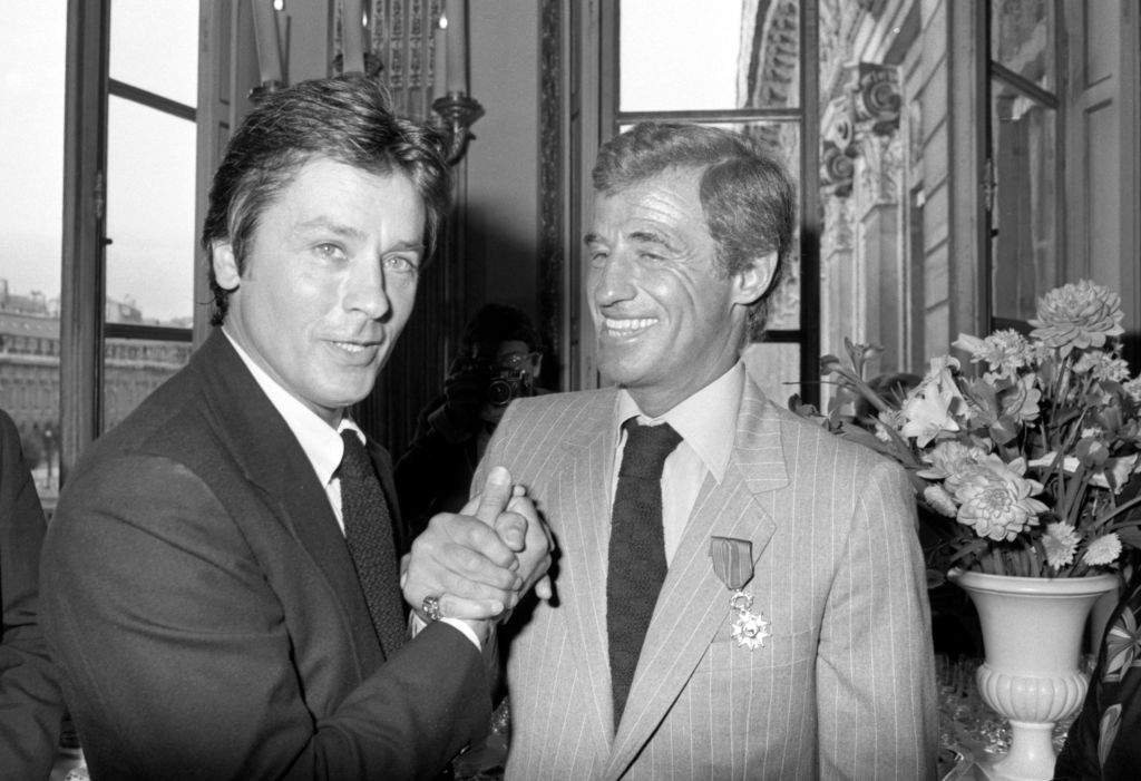 Alain Delon és Jean-Paul Belmondo 1980-ban Párizsban. Örök barátság volt az övék. (Fotó: PICOT/Gamma-Rapho/Getty Images