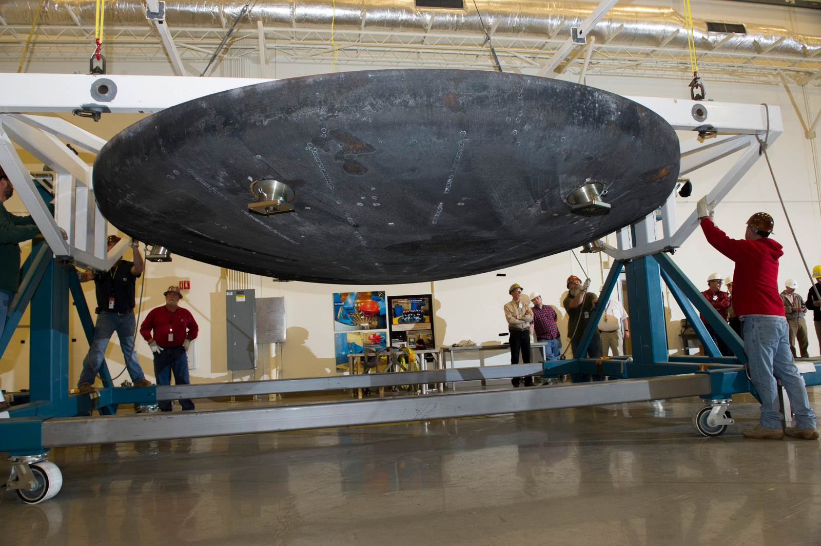 Az Orion hőpajzsa (Kép: NASA/Emmett Given)