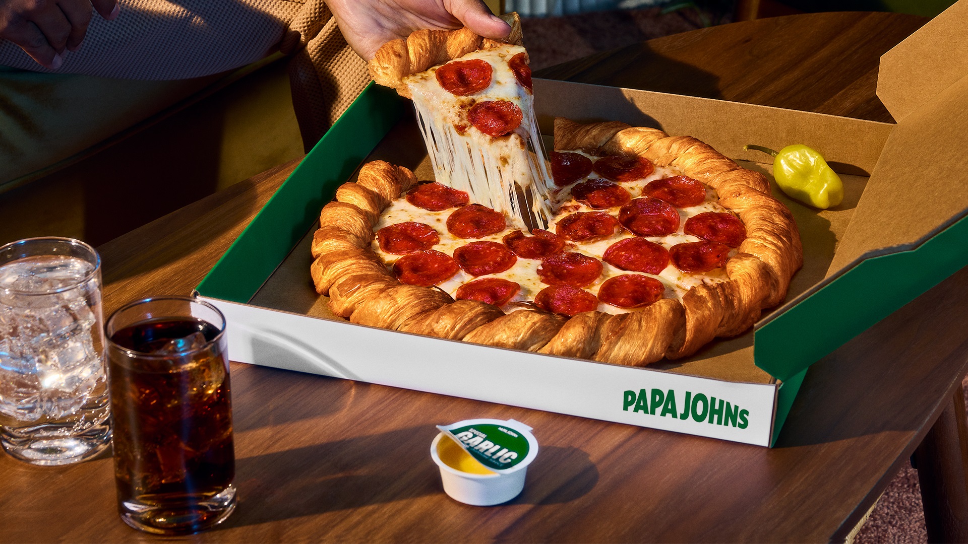 Nagyon furcsa pizza készült Dubajban, megkóstolnád?